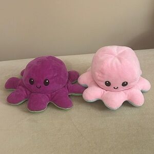 2 Reversible Flippy’s Pink and Purple Octopus Plush Toys